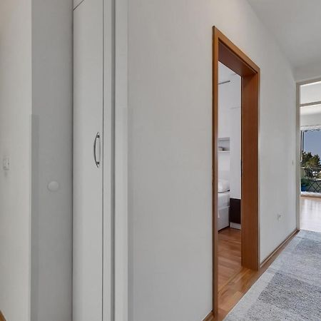 Apartment Pine Fine With Free Parking 마카르스카 외부 사진